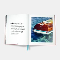 Livre "RIVA AQUARAMA" by Assouline (édition spéciale)